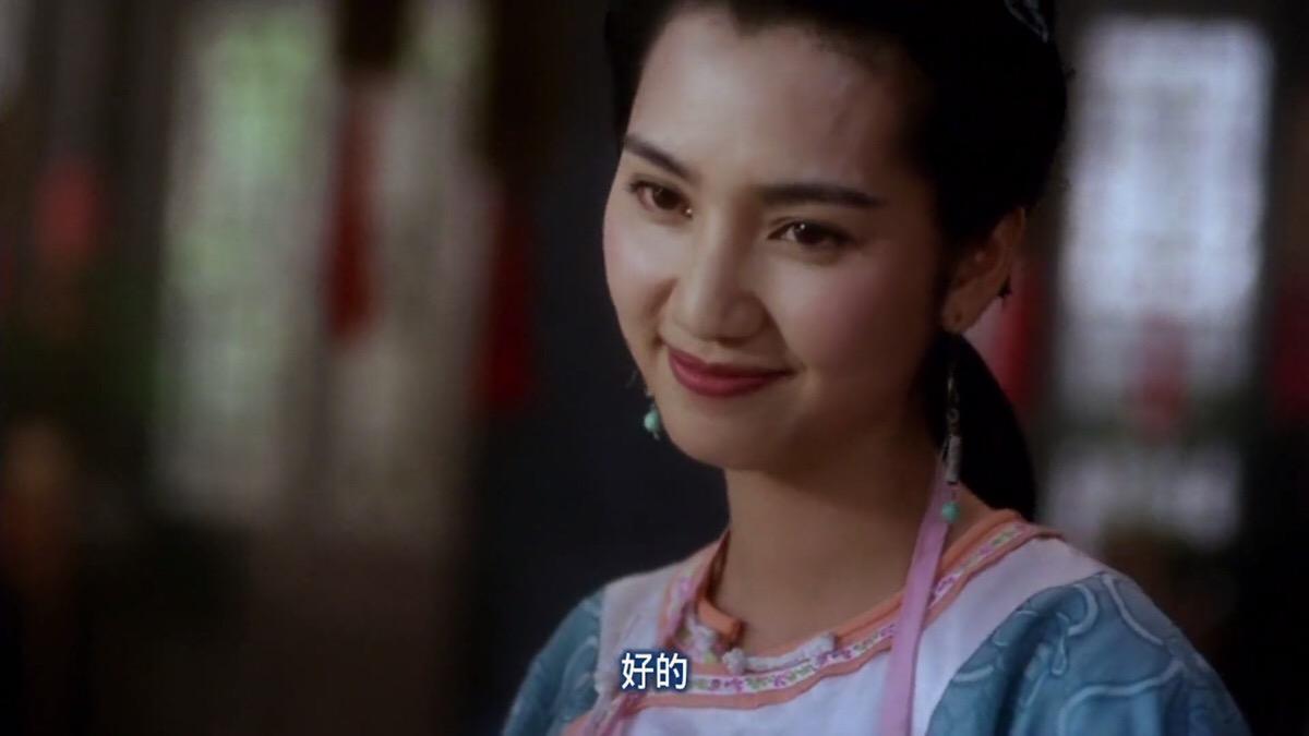 “最惨港姐”蔡少芬：6年获刘銮雄1.6亿资产，为何深得原配喜欢？