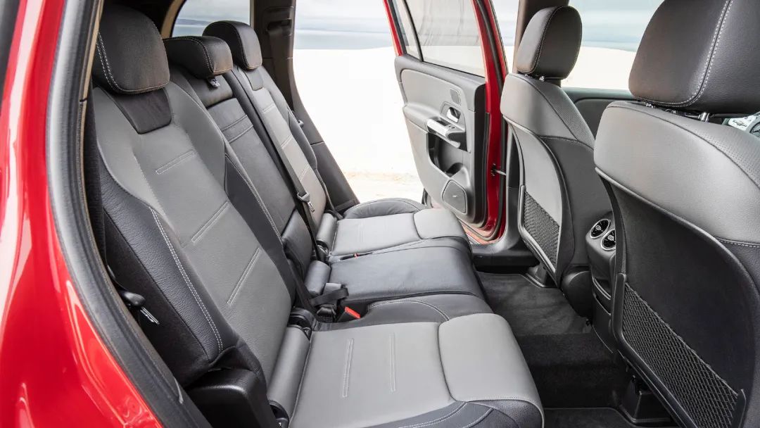 50万预算买这11台车最低调,降价几十万现在买这几台车最划算