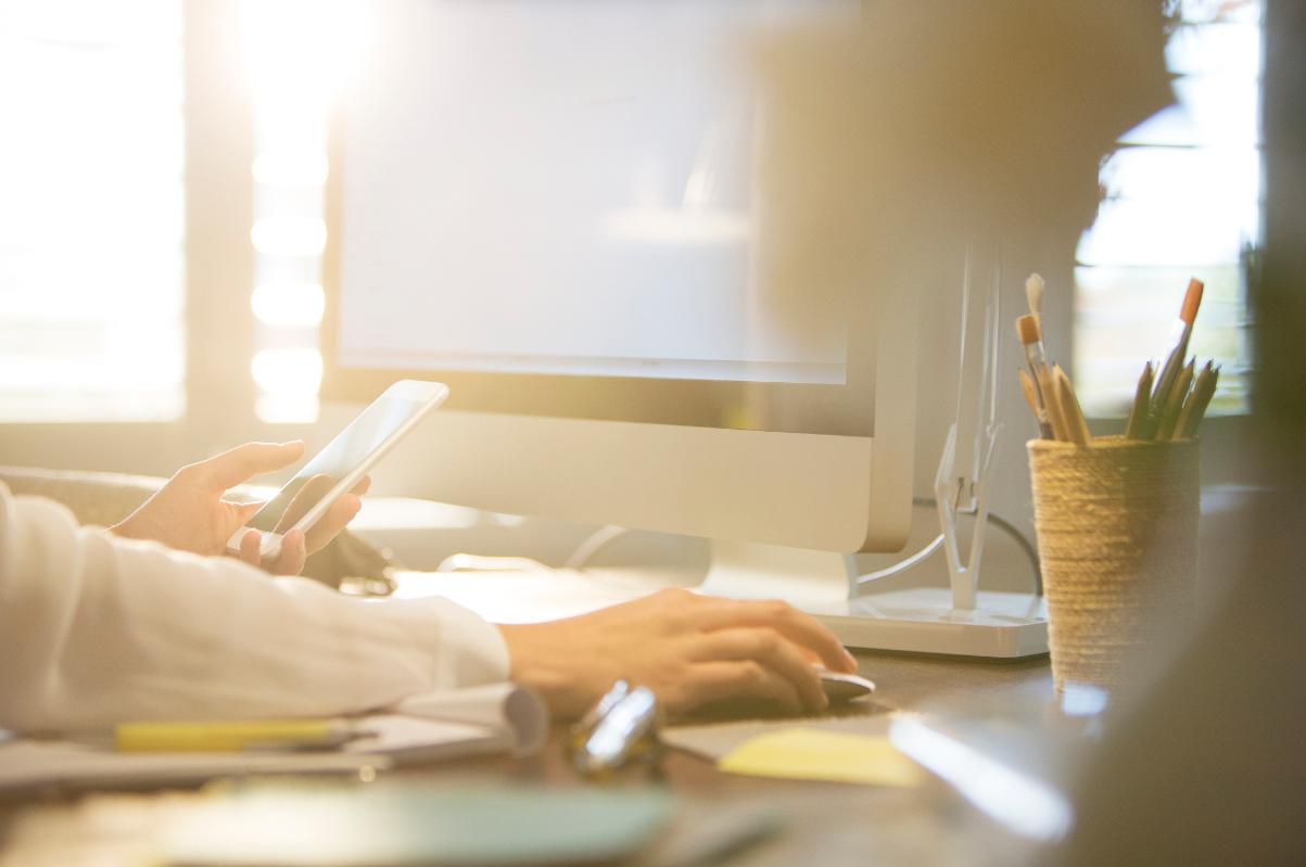 非全日制劳动合同一般签多久,签非全日制劳动合同还算应届生吗