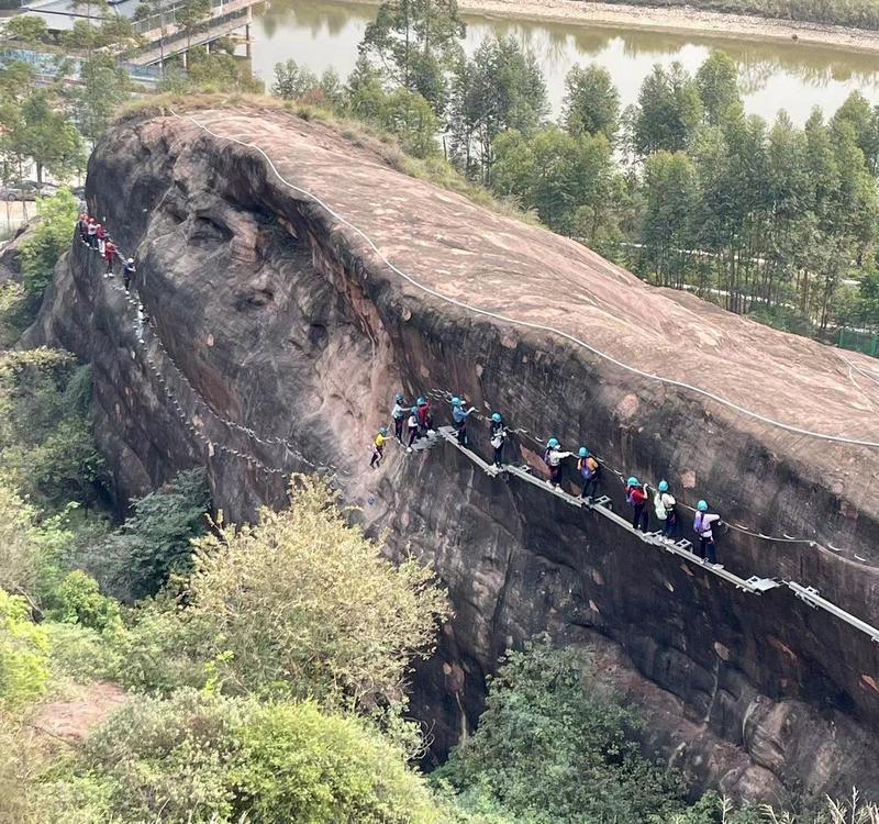 浣撹偛璧涗簨2021濂宠冻,浣撹偛璧涗簨涓嬩埂鍔╁姏涔℃潙鎸叴