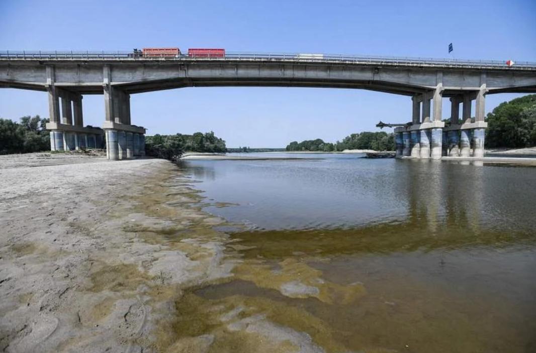 意大利两城市因严重干旱限制用水,意大利封锁理发店关门吗