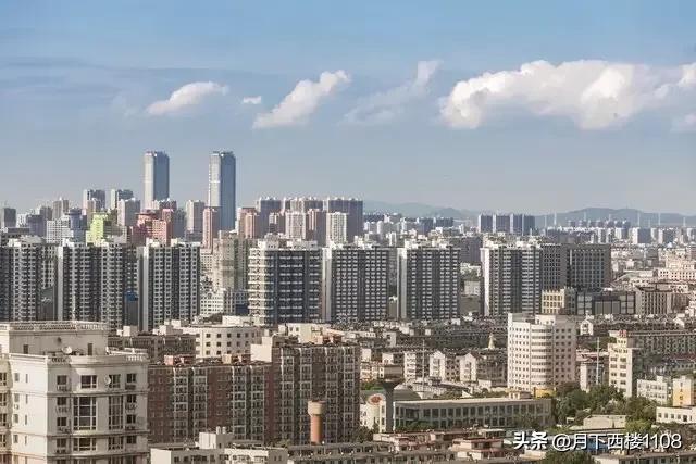 辽沈大地，沃野千里。最新一届中央委员和候补委员中有多少辽宁人