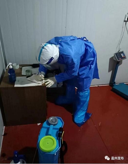 我在抗疫一线入党申请书怎么写,结合十九大和抗疫入党转正申请书