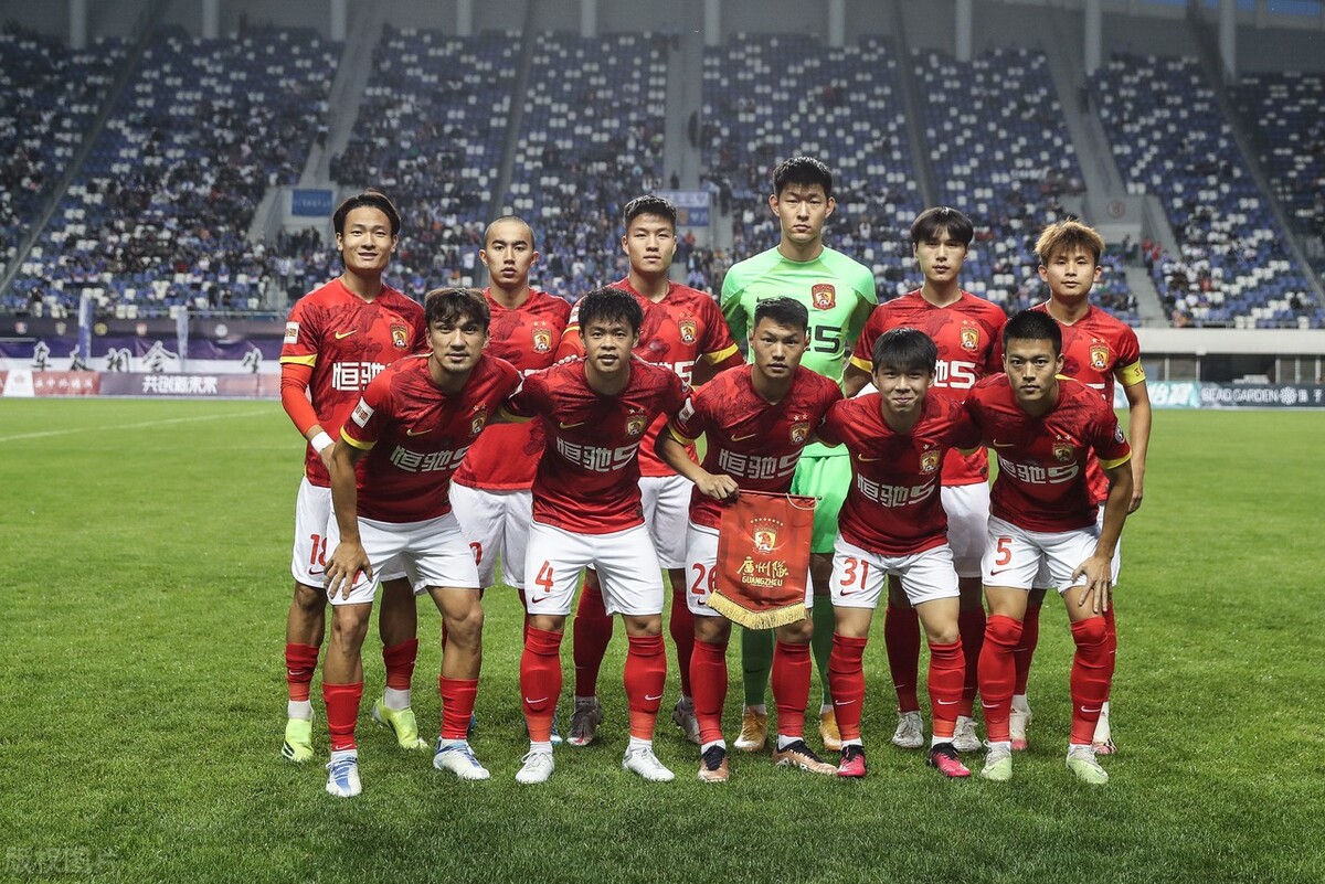 骞垮窞瓒崇悆闃熸渶鎮插偓鐨勪汉,骞垮窞瓒崇悆鐞冨憳琚綒