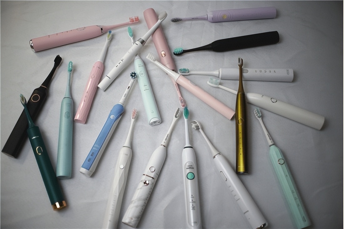 哪个牌子的电动牙刷护牙比较好,口腔护理之热门电动牙刷测评