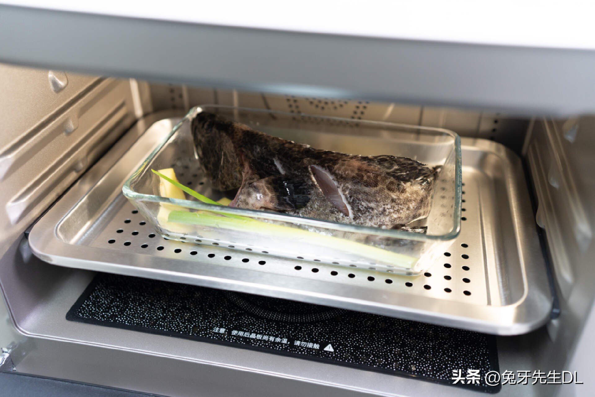 让家里劳动者解放双手，拥有这些实用的小家电将大幅提高生活品质