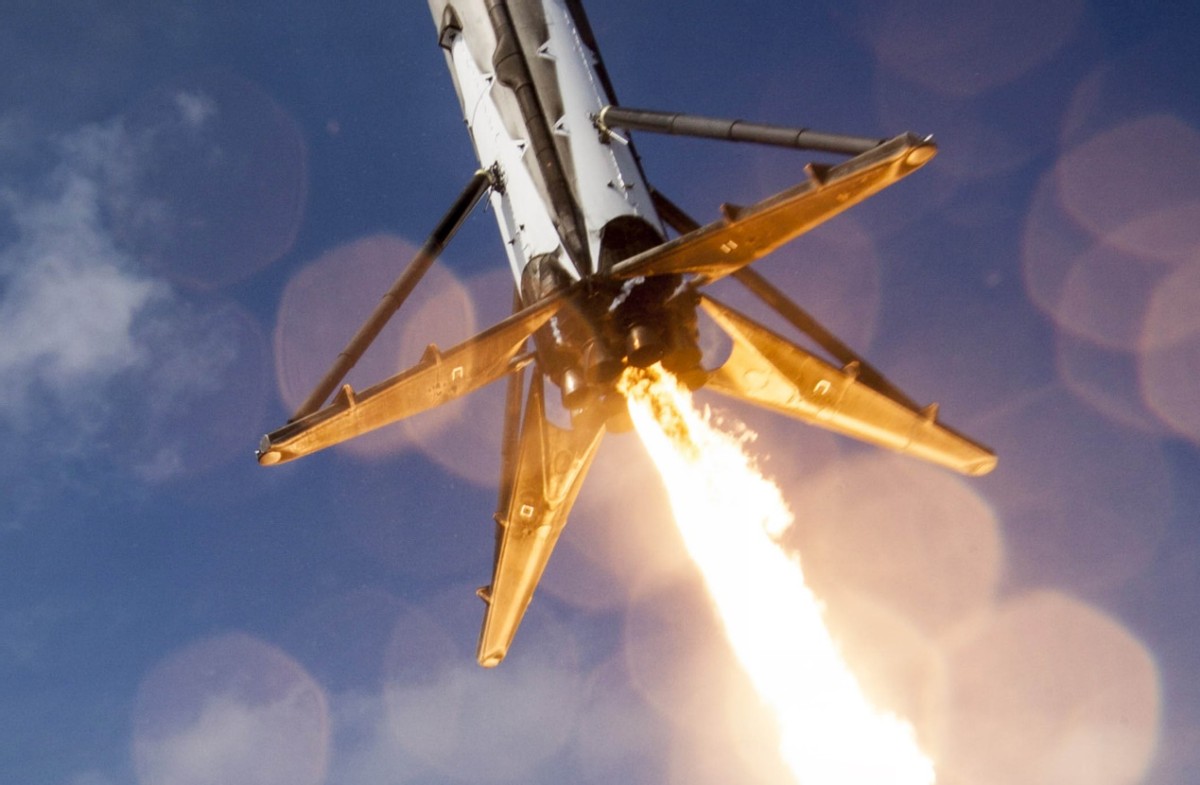 各国抢着太空“撒土豆”，1公斤收费5万元，中国有两条省钱路