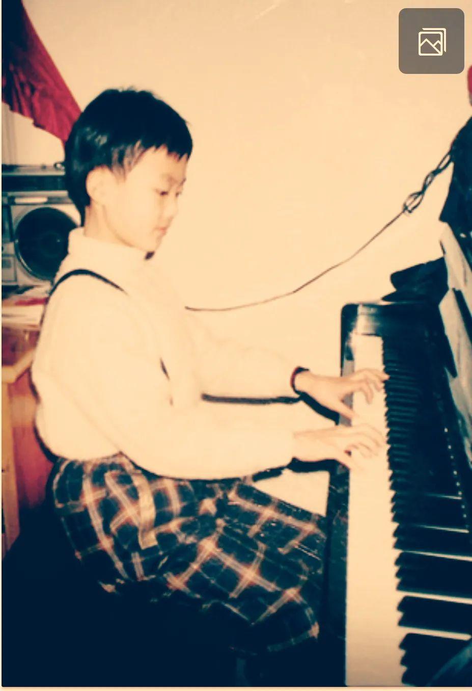 许嵩的恋情进展如何,许嵩相差几岁