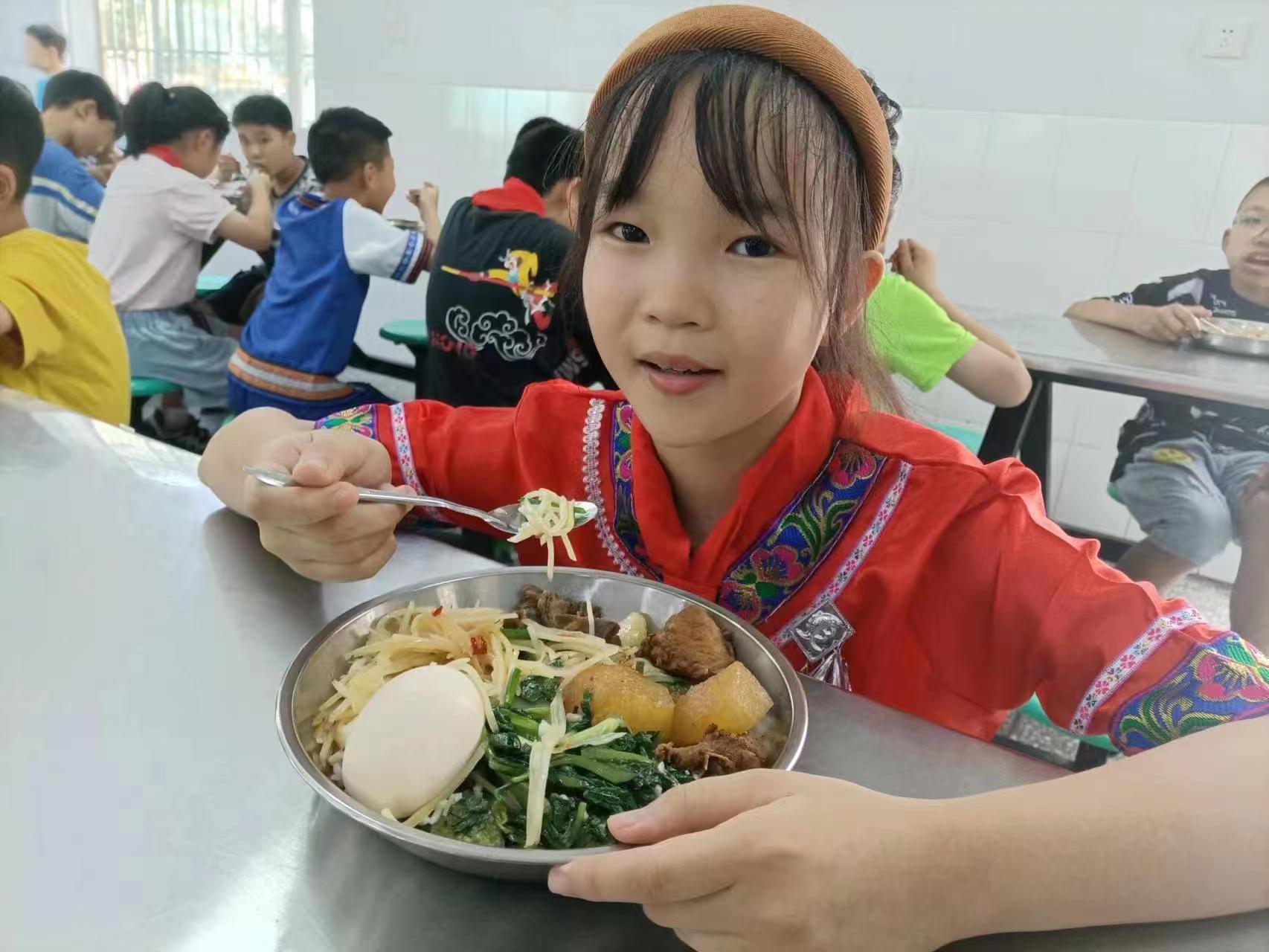 数智赋能学校食品安全后勤管理的长阳探索