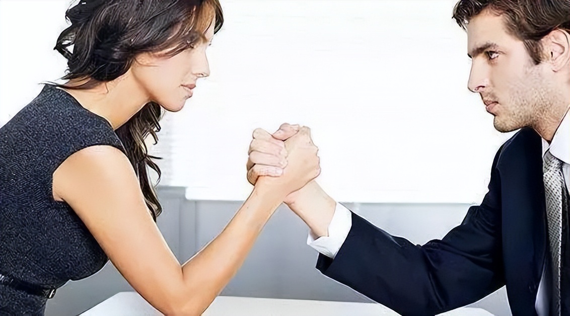 为什么男人比女人富有,男人比女人多为什么