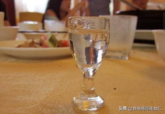 十大公认好喝白酒实惠,全国哪6家白酒最好喝