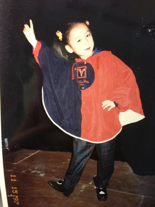 她被誉为神颜小花被李冰冰力捧,她曾被誉为娱乐圈校花