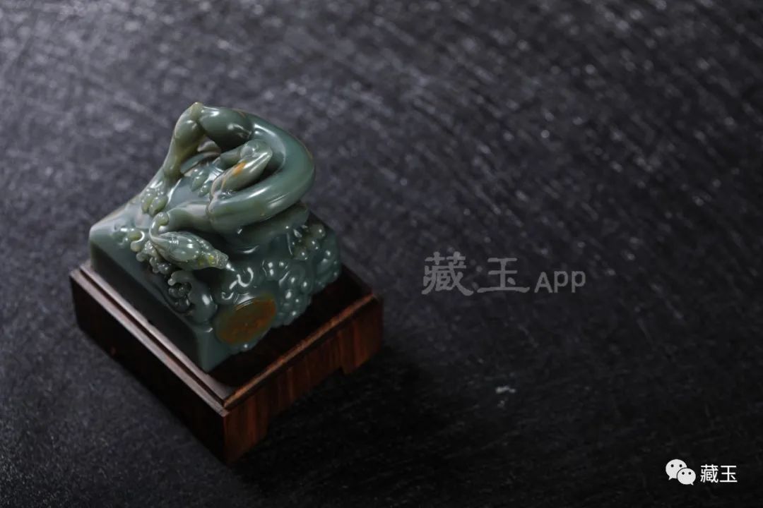 和田玉中的帝王玉青玉的逆袭,和田玉的青色有多少种