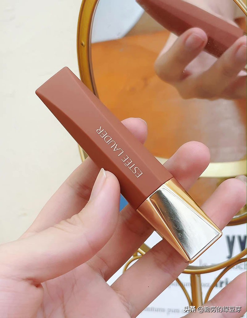 适合深唇的哑光唇膏,润唇又带颜色的唇膏测评