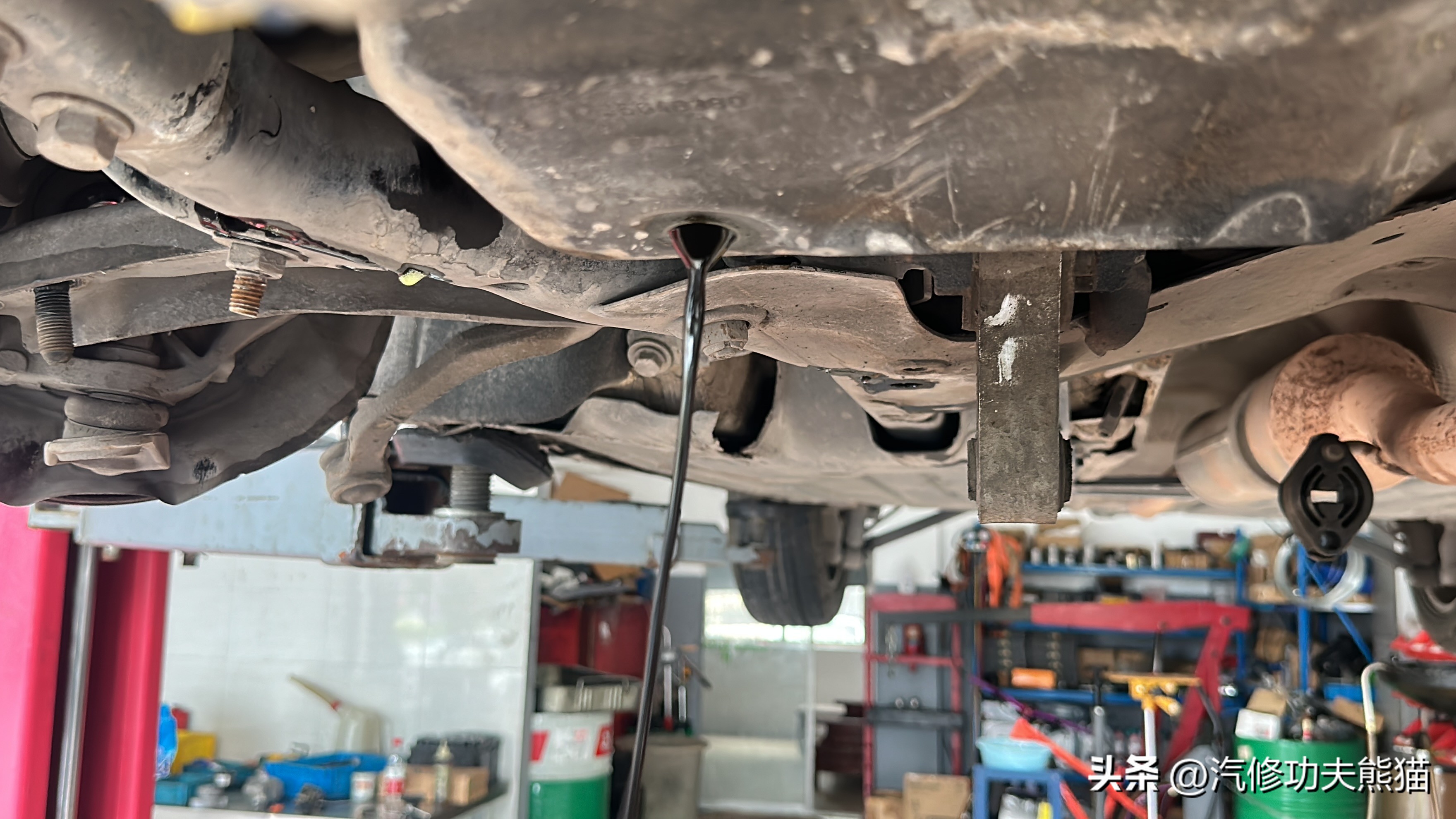 没听刘团长的劝，宝马MINI严重烧机油车主后悔不已，便宜没好货！