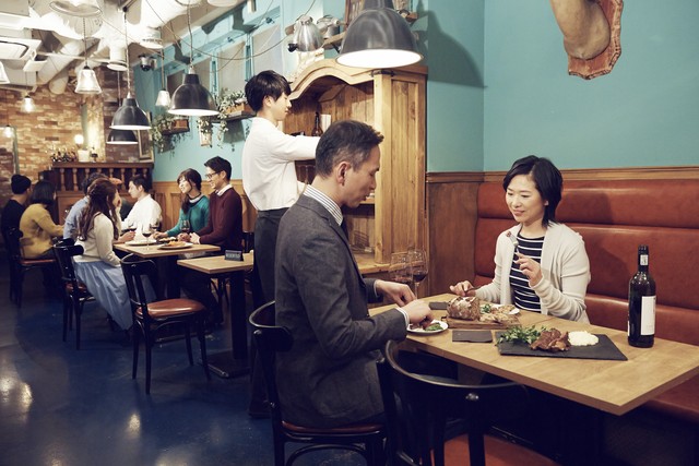 自助餐帝王蟹老员工,吃自助餐全选帝王蟹