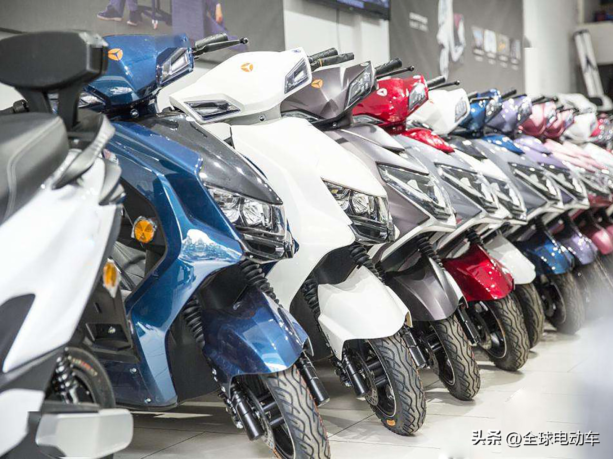 1辆旧电动车以旧换新卖多少钱,一辆旧的电动车能折旧多少钱