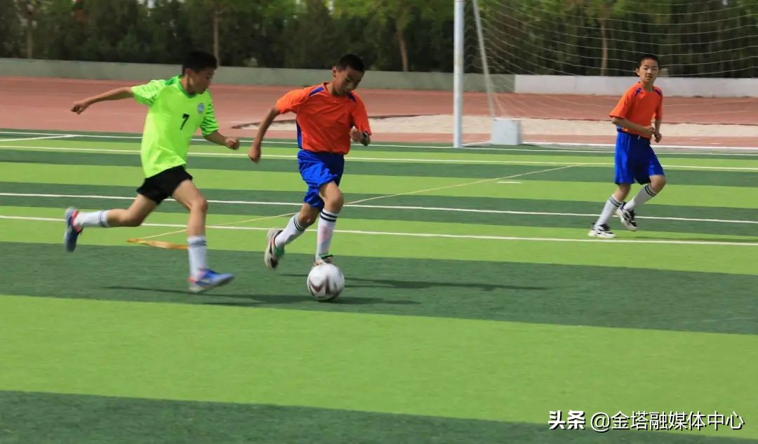 2022年第七届小学生足球联赛,金塔县北苑小学足球联赛双冠