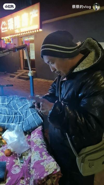 90后小伙子卖惨,脑瘫橘子哥