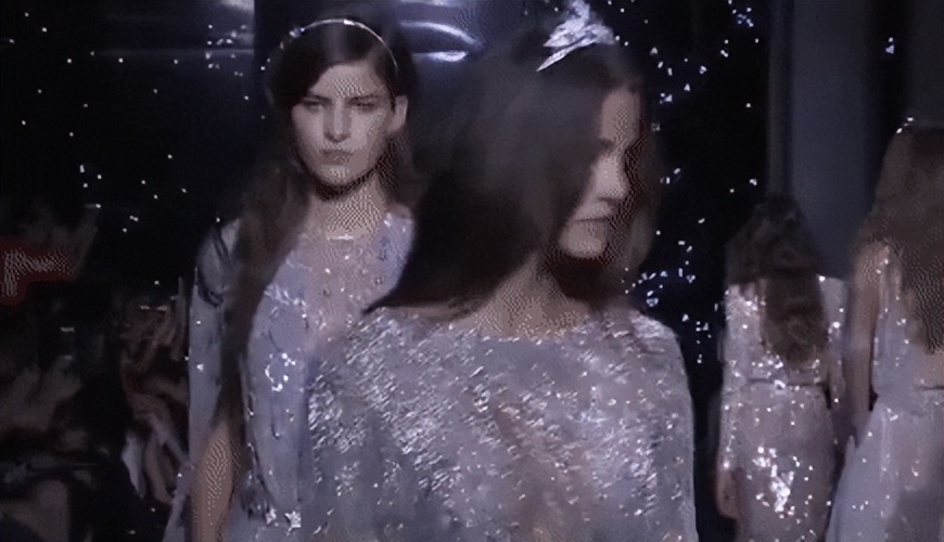 触不可及周深星空,触不到的星空什么意思