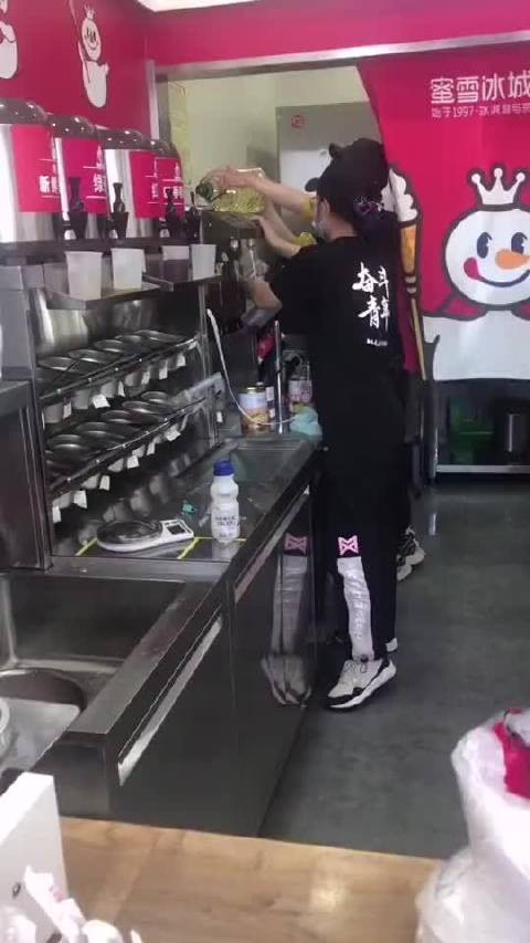 中国反击日韩，河南“土特产”狂卷30亿，扬眉吐气