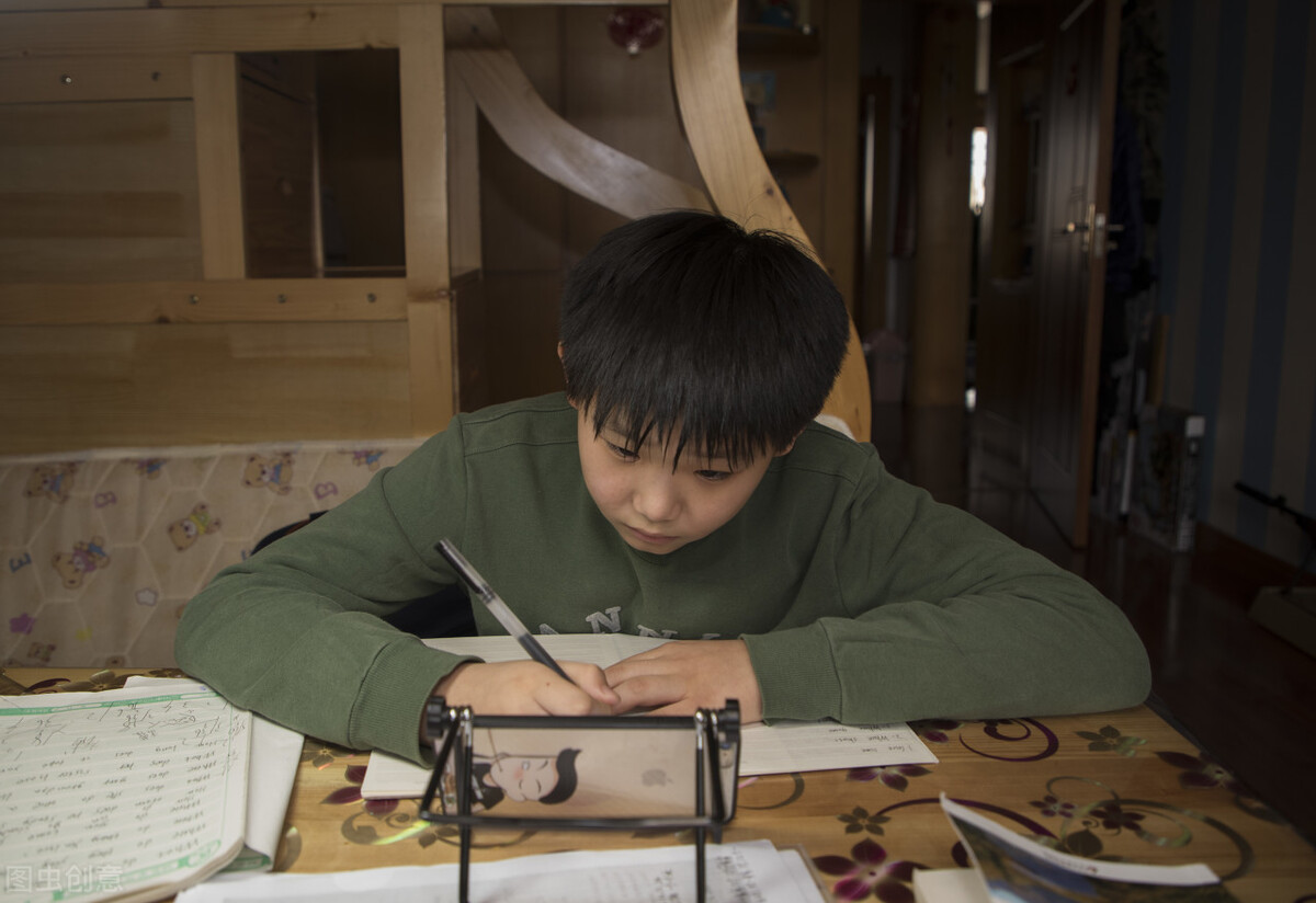 小学生读书成长名言,读书的名言名句大全集摘抄