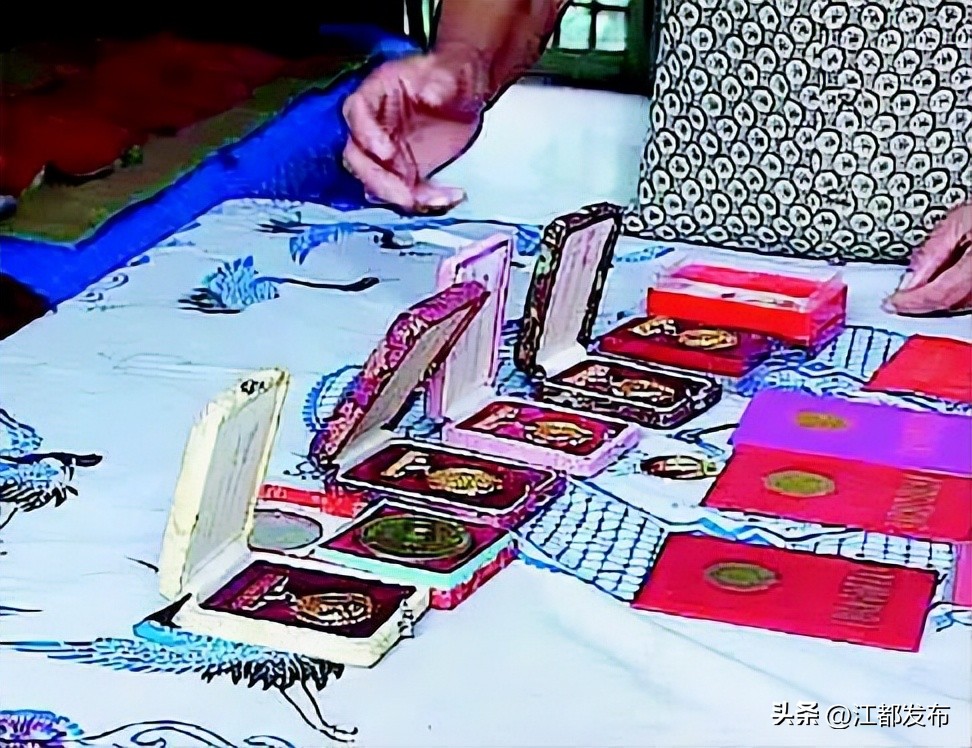 十大代表沈美英：与周总理面对面交流