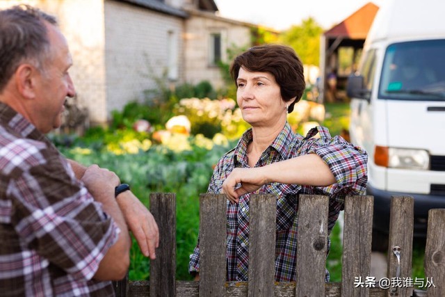 外人在自己家老宅去世好吗,老人在家里去世对房子有什么影响