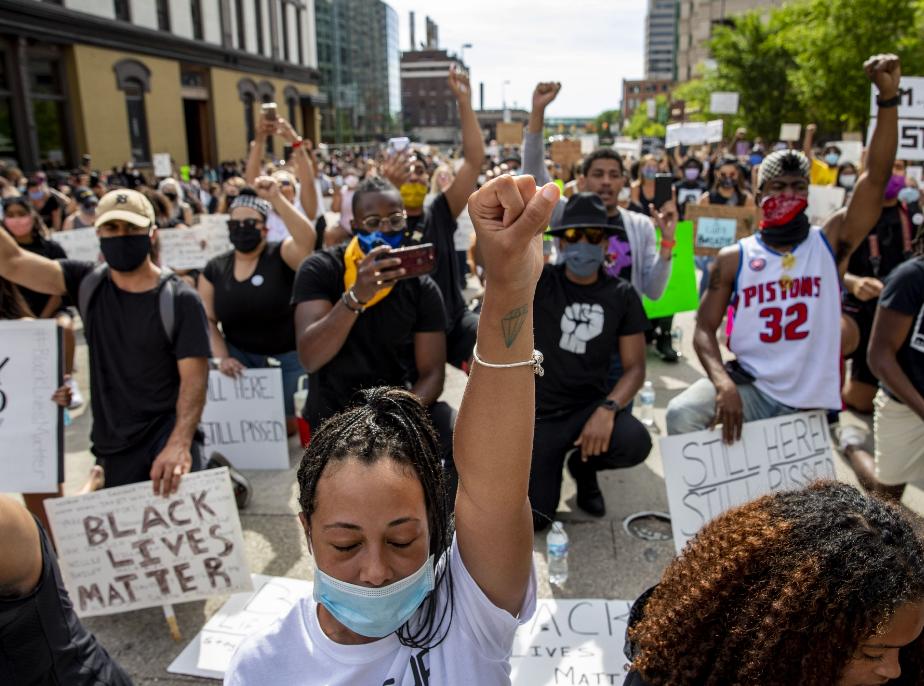 国家关于大学生就业的法律法规,我国大学生就业相关法律法规