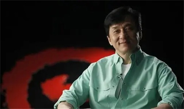 成龙谈林凤娇和房祖名,成龙谈林凤娇房祖名