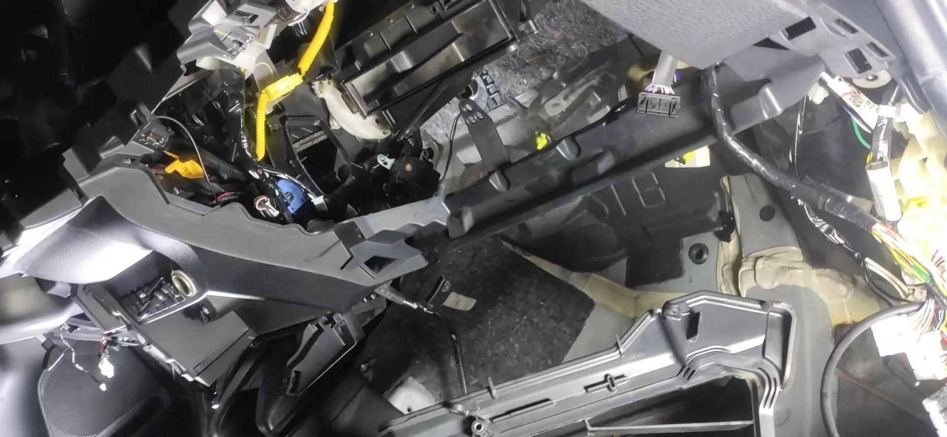 丰田rav4空调怎么不是很冷,丰田rav4荣放空调热风冷风