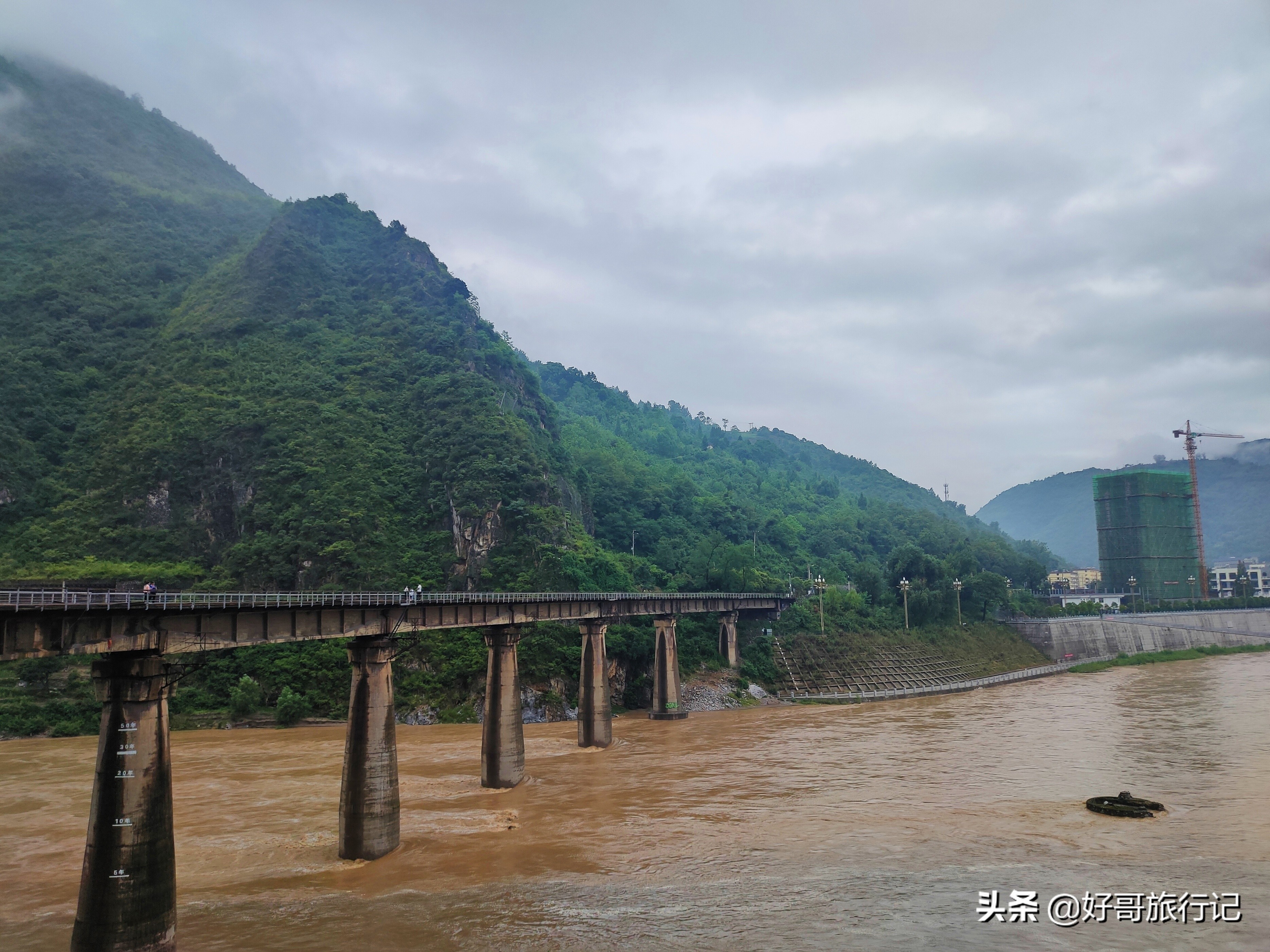 略阳两江交汇在哪里,略阳千里嘉陵江