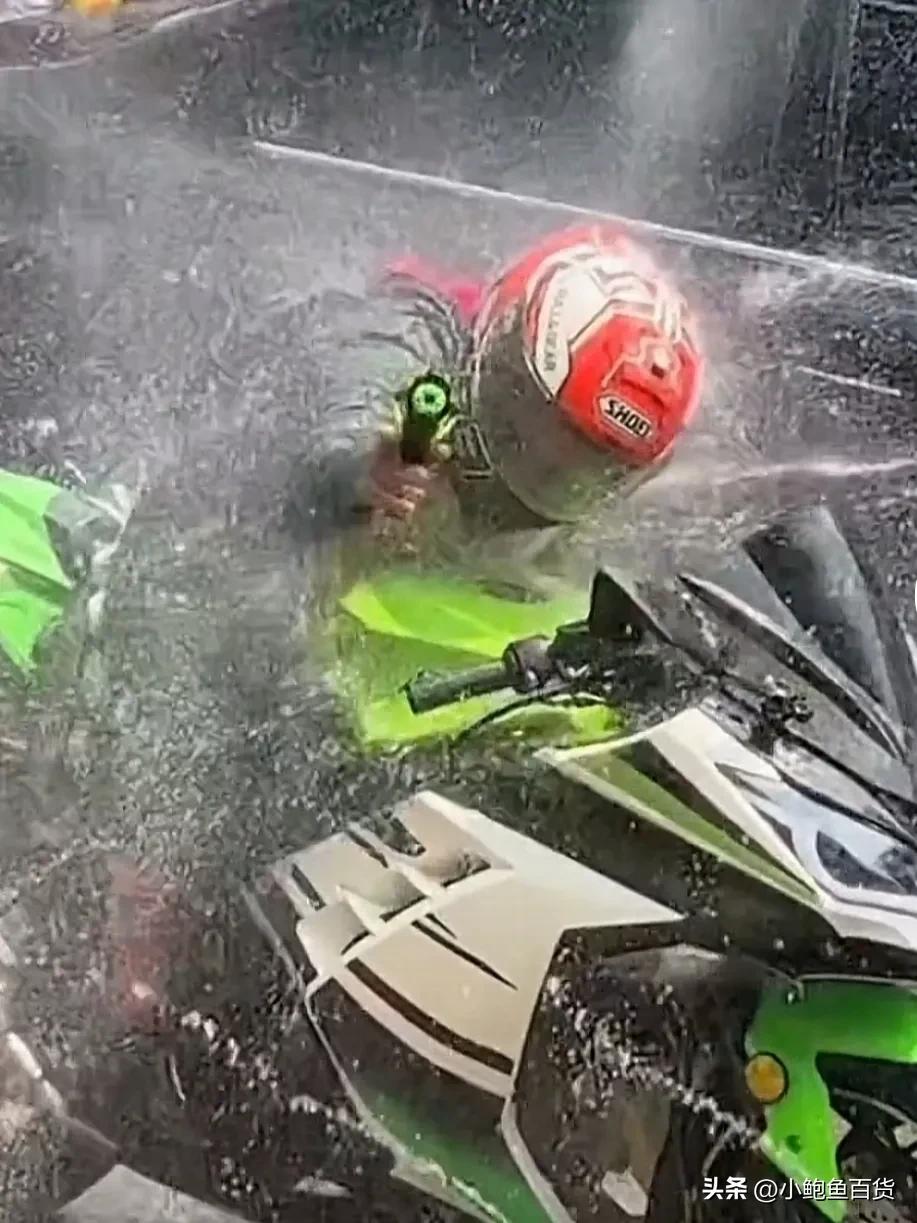 欢度傣族传统节日开门节,傣族的传统新年节日