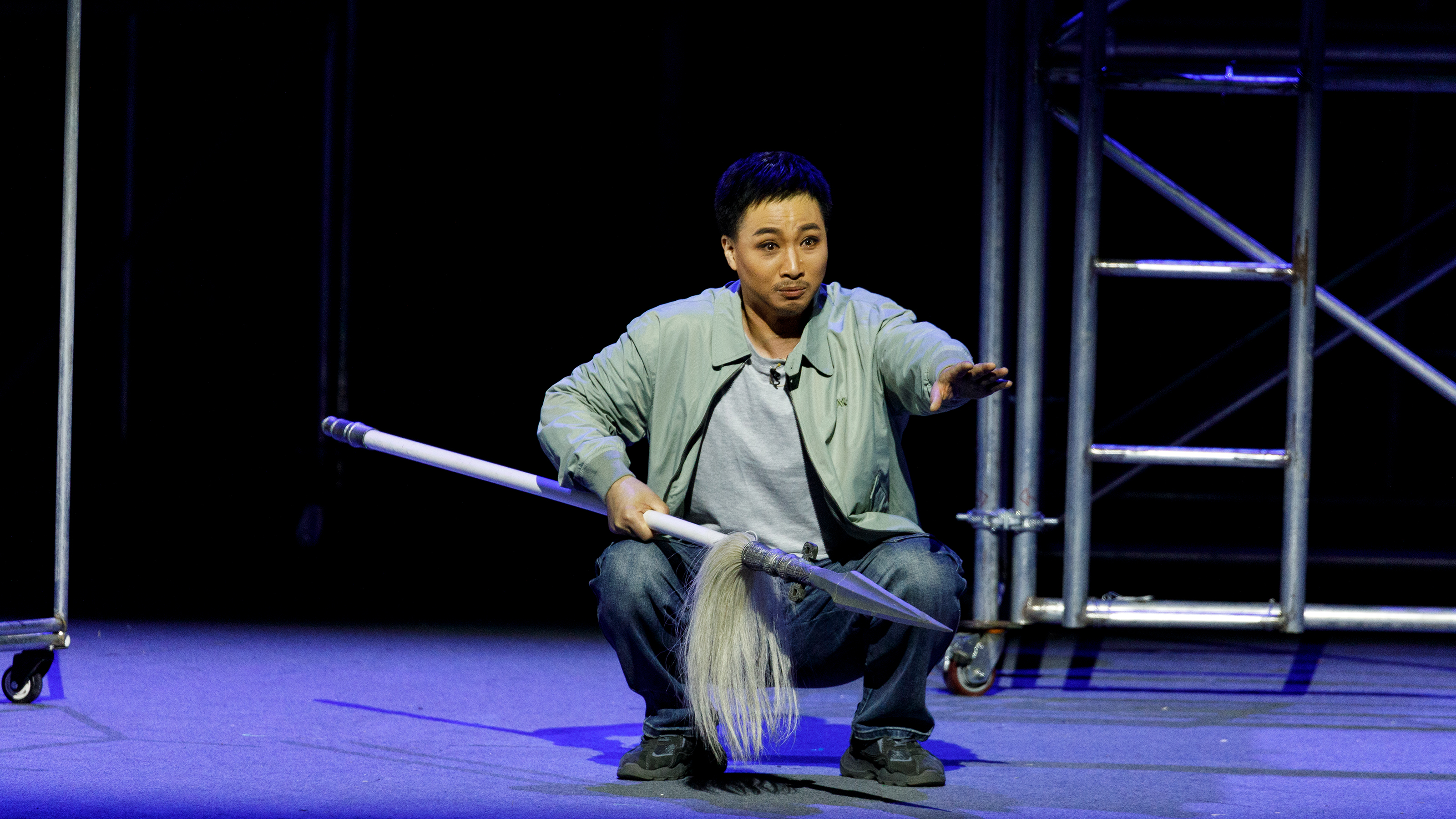 记者快评|锡剧《装台》:扎根生活,做自己精神世界的“守门人”