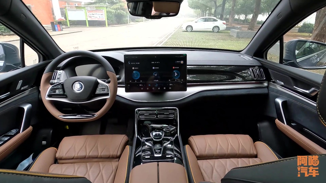 七座的车是买MPV还是买SUV,七座车属于suv还是mpv