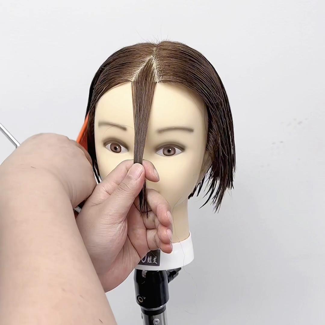 甜美挂耳短发裁剪教程，夏天发型师必学的短发#剪发教程