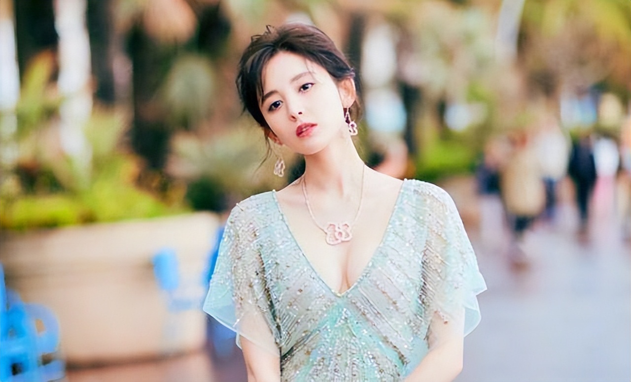 盘点从新疆走出的六大美女明星,新疆出了一位漂亮的女演员