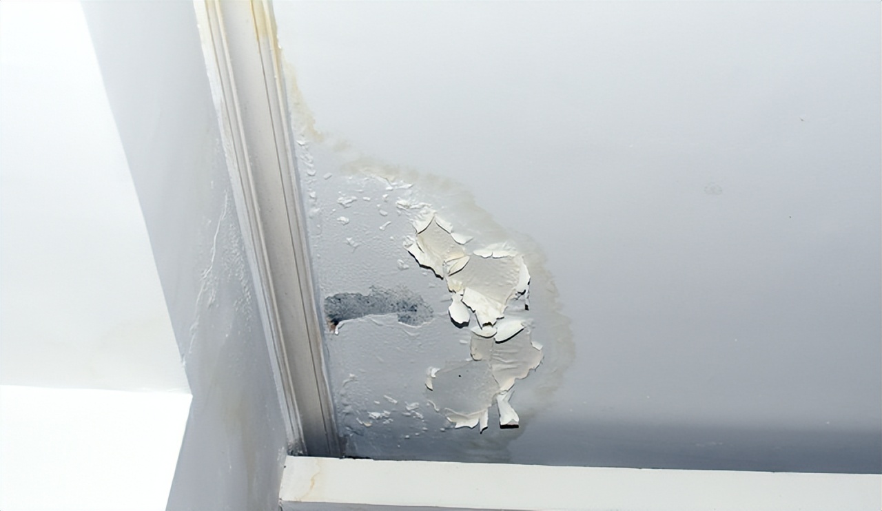 屋顶漏水出现水印怎么修复,墙上有漏水印怎么办