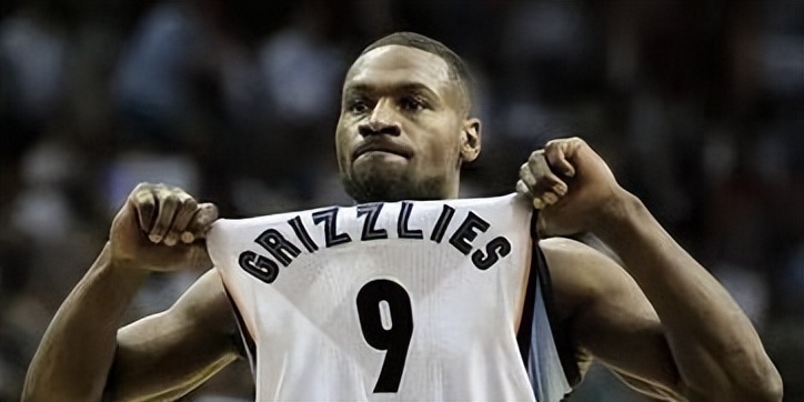 揭秘NBA历史上三大后卫防守大闸，佩顿屈居第二，乔丹实至名归！