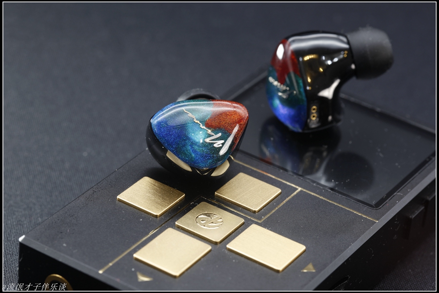 「如果耳塞也有CP」KINERA王者时代巴德曙光+山岩南娜试玩手记