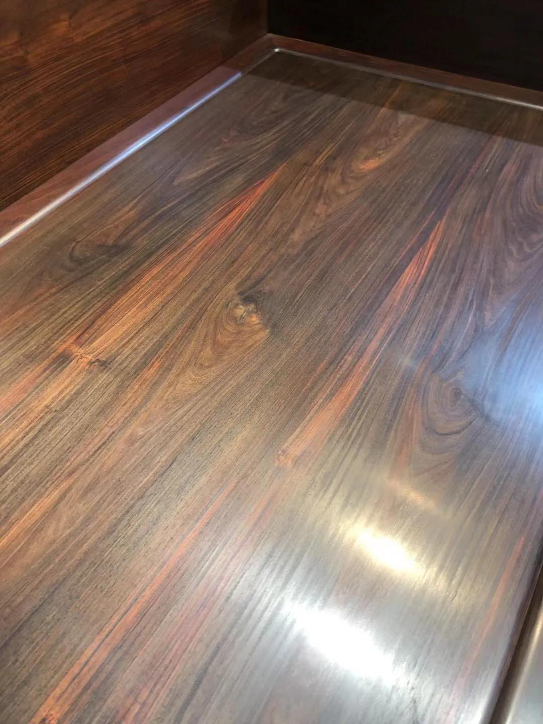 酸枝明式三围独板罗汉床,大红酸枝手工雕刻罗汉床