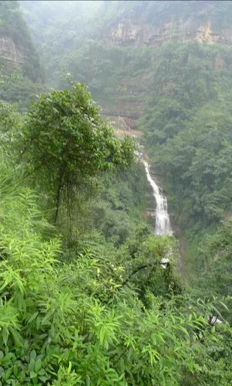 目前云南昭通有多少作家,昭通十大作家