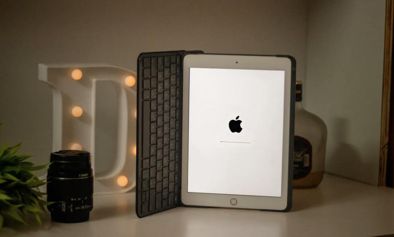 ipad为什么有时候充不进去电,ipad冬天充不进电如何解决