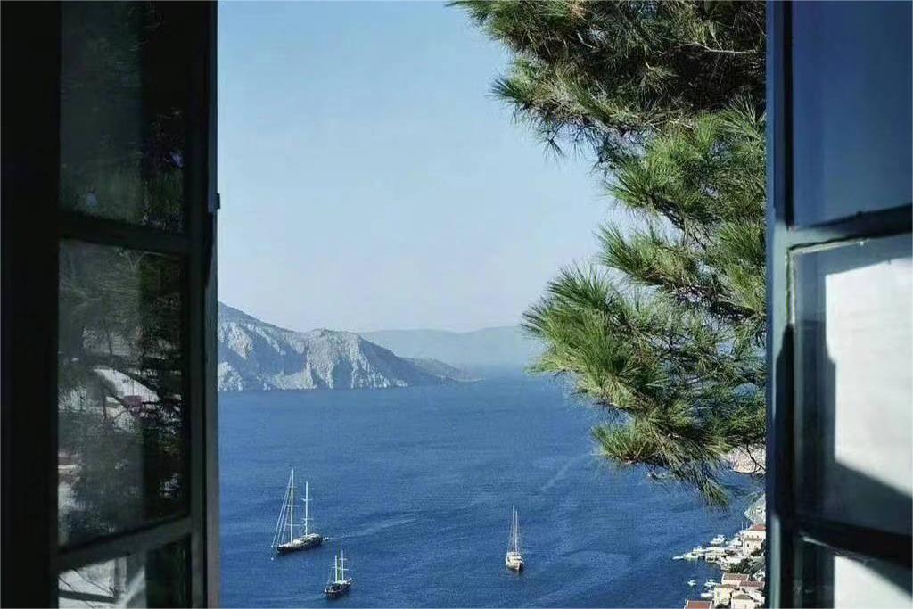 张雪峰含金量太低的专业,张雪峰为何总被骂上热搜