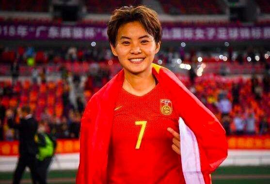 官宣！女足世界杯公布奖金方案，中国女足每人保底21万，男足羡慕