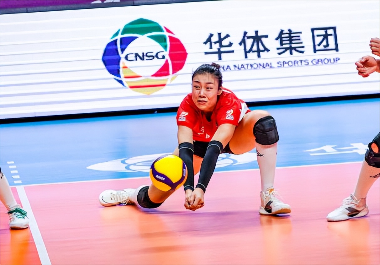 中国女排陈佩妍在印尼比赛视频,陈佩妍出国留洋的吗