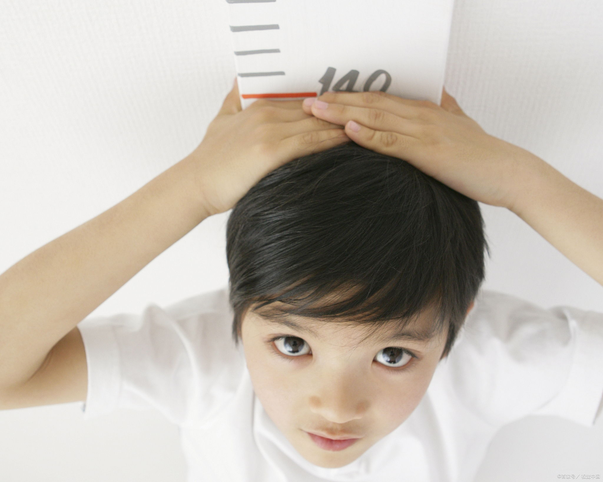 儿子16岁1米82是不是停止长高了,男孩能长到多少岁停止长高