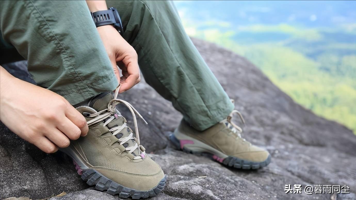 怎么挑选适合自己的户外徒步鞋,徒步靴和登山鞋有什么区别
