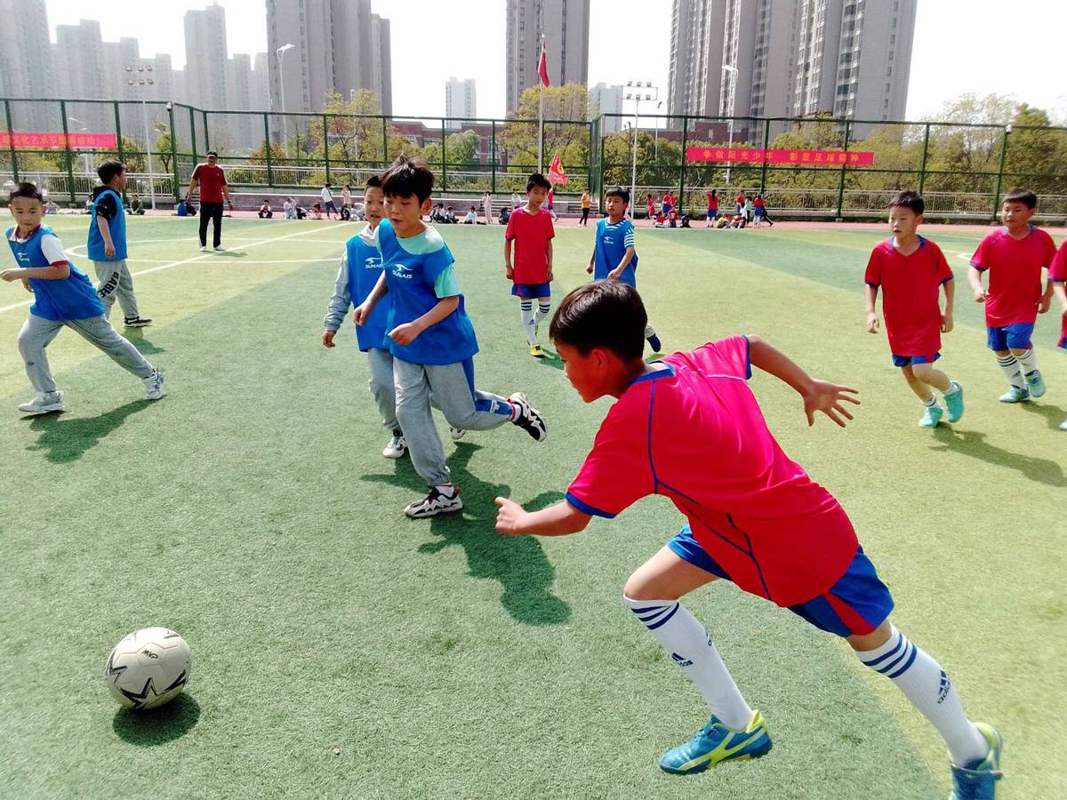 展体健素养扬足球文化——记创实二小第二届校园足球文化艺术节