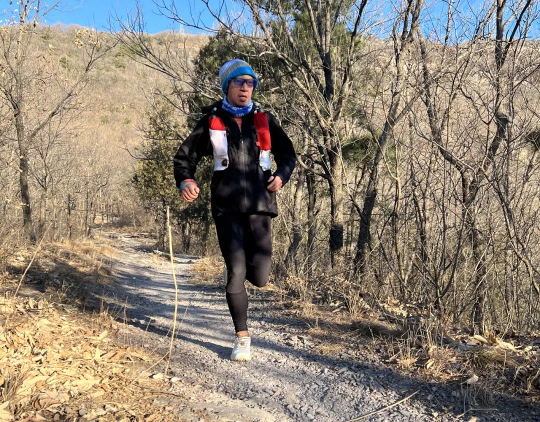 凯乐石和索康尼越野跑鞋对比,崛起的中国跑鞋